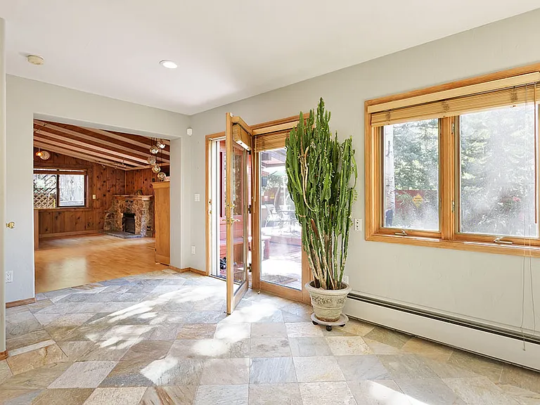 311 Midland Ave — Photo 18