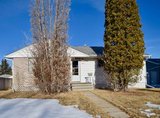 5532 S 35th St, Red Deer, AB T4N 0S4