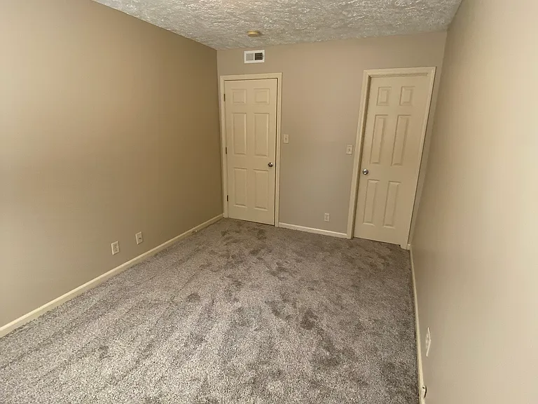 1520 D St #10 — Photo 11
