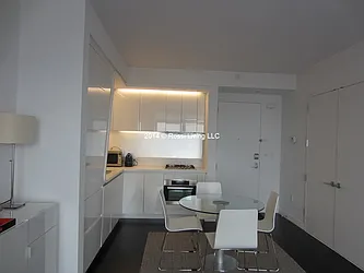 Rented by Rossi Living