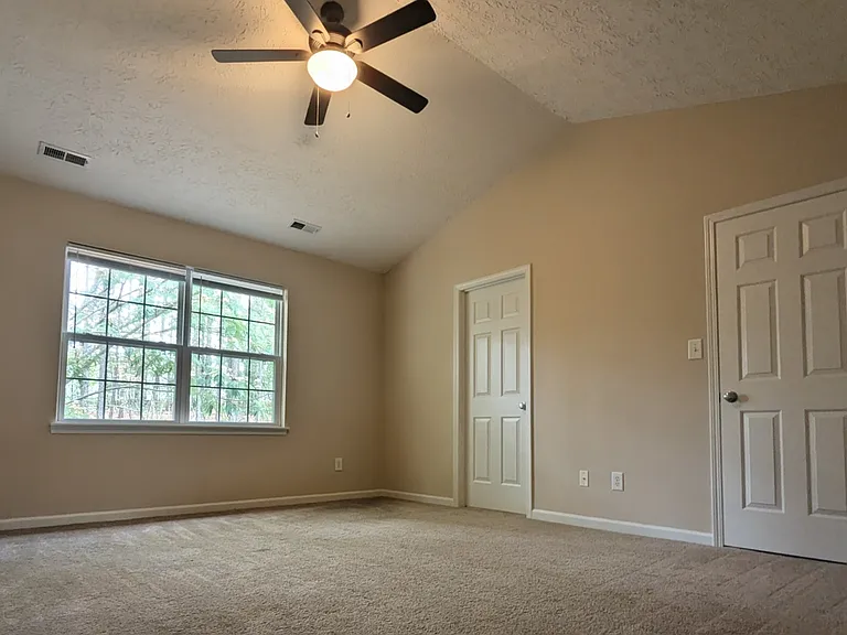 1806 Raj Dr — Photo 20