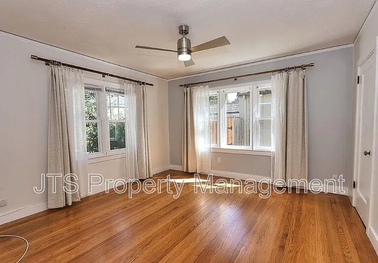937 Sonoma Way — Photo 49
