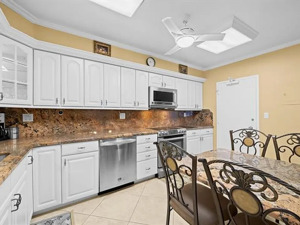 3850 Galt Ocean Dr #CU-1105