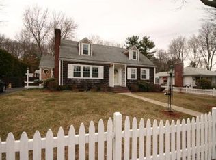 77 Fulton St, Norwood, MA 02062
