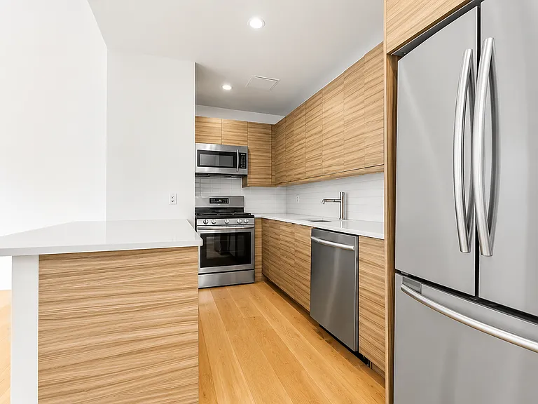 50 Murray St #735 — Photo 5