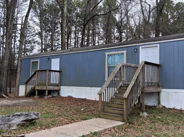 271 Harmony Dr #145, Bessemer, AL 35020