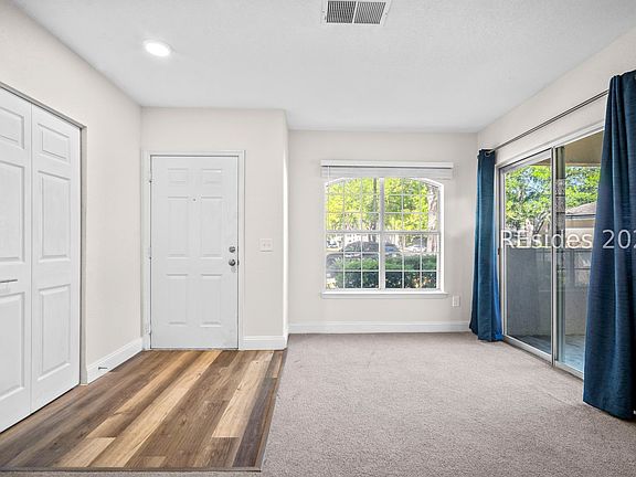 4th image of 897 Fording Island Rd APT 1601