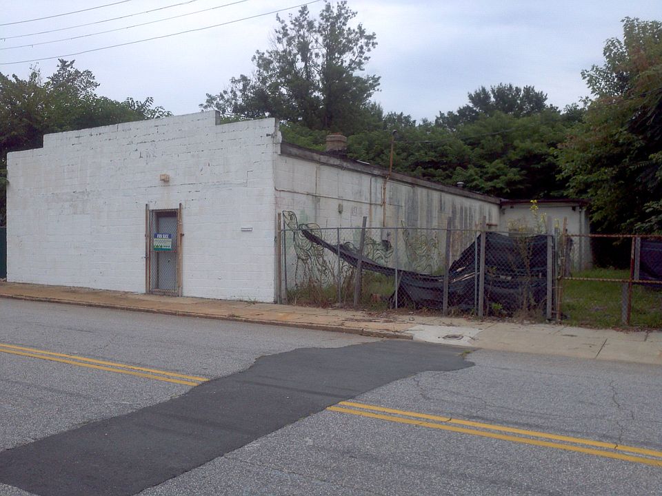 1st image of 1017 Ivy Ave