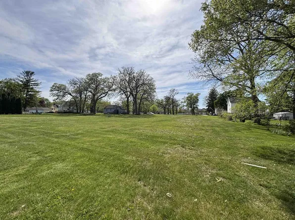 616 Maple Street, Fort Atkinson, WI 53538