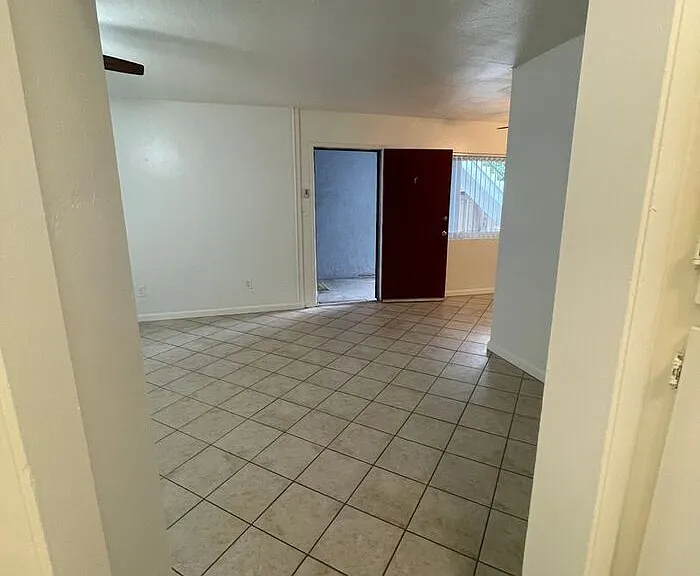 4453 Rosebud Ln #C — Photo 7