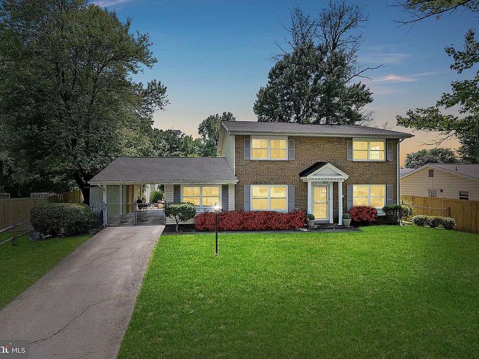 1st image of 1608 E Jefferson Ct