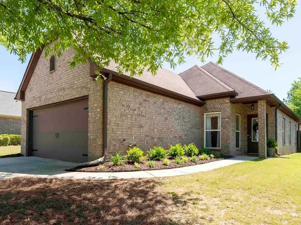 2719 Oxmoor Way, Birmingham, AL 35211