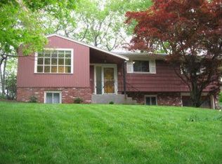 6 Carleton Rd, Plainville, MA 02762