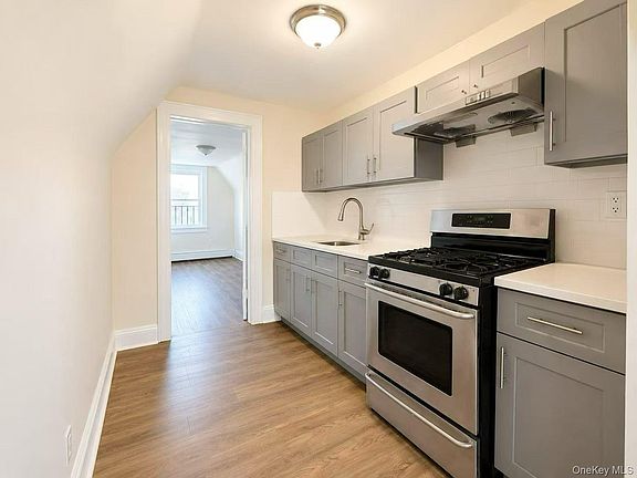 5th image of 52-12 103 Street