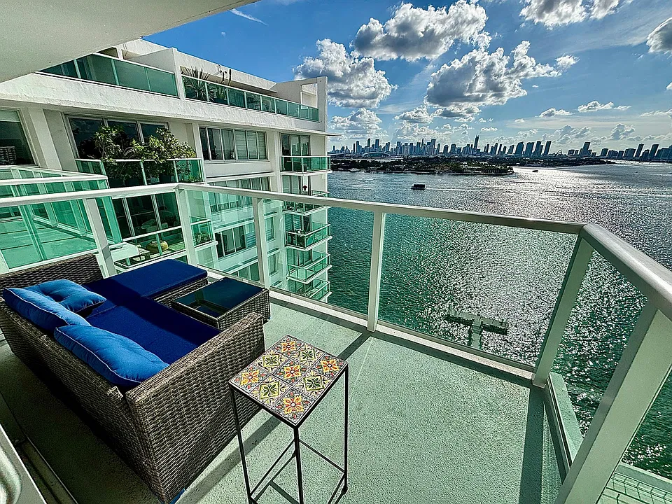 1000 West Ave #Penthouse 1