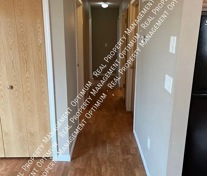4709 Short St NE — Photo 7