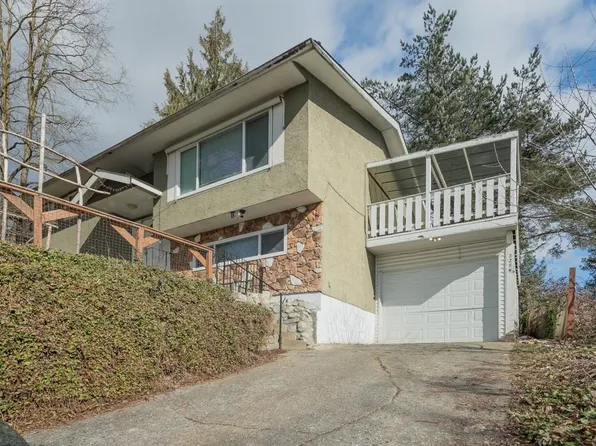 7254 Wren St, Mission, BC V2V 5C9