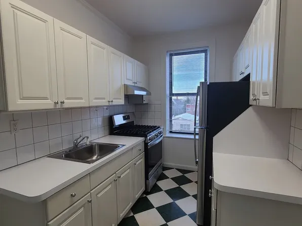 22-18 42nd Street image 1 of 7