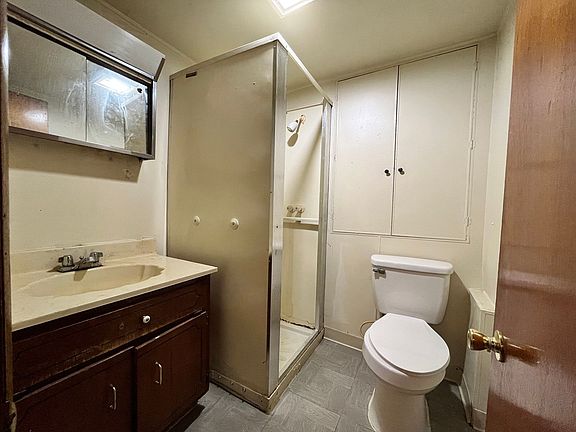 5th image of 607 Lincoln Ave #Af