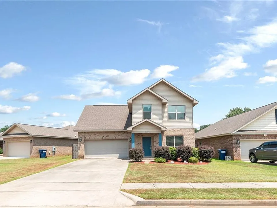 3027 Notsram Ct