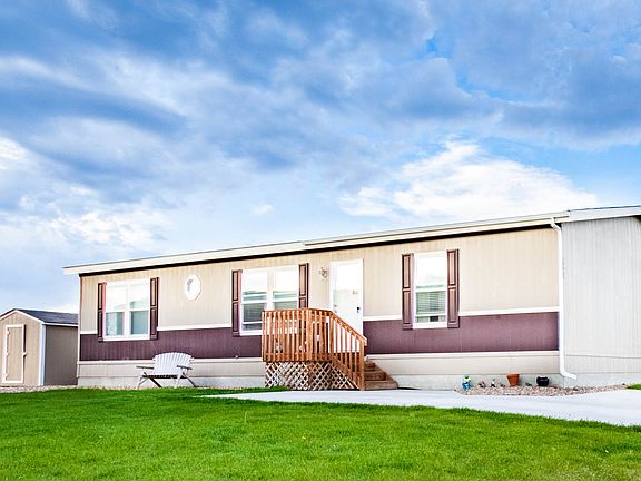 2nd image of 3400 Sagebrush Blvd