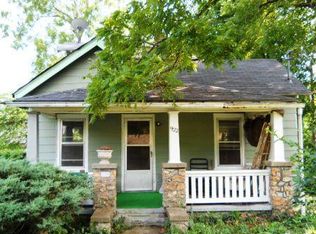 922 E Lynn St, Springfield, MO 65802