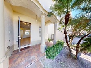 1007 Grove Park Cir, Boynton Beach, FL 33436