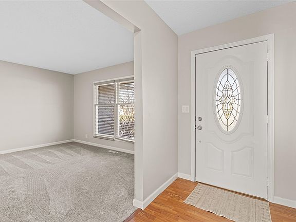 4th image of 3799 Willowood Ave