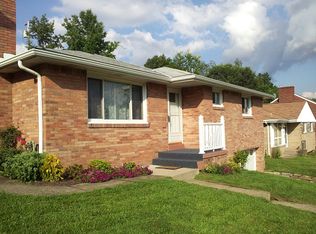 549 Pat Haven Dr, Pittsburgh, PA 15243