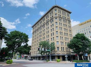 100 N 12th St APT 304, Lincoln, NE 68508