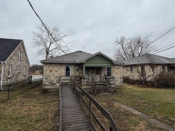 5th image of 912 Buckeye Street