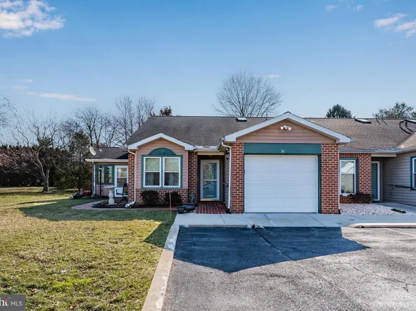 36 Abbey Ct, Carlisle, PA 17015