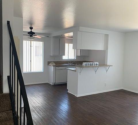 2nd image of 3311 W 139th St APT 4