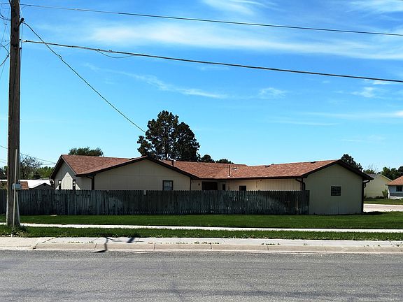 4th image of 2415 E G St