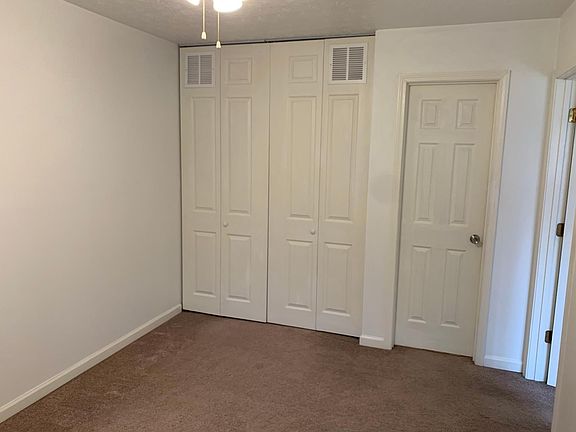 4th image of 716 Patty Dr APT E