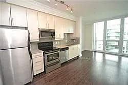 16 Harbour St #3806 — Photo 4