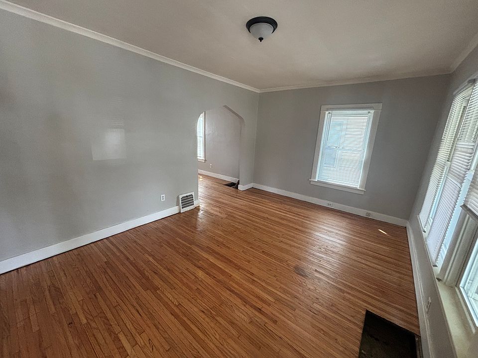 2nd image of 517 Nicholas St
