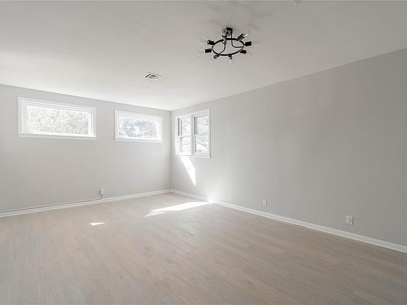 5th image of 311 N McKinley Ave