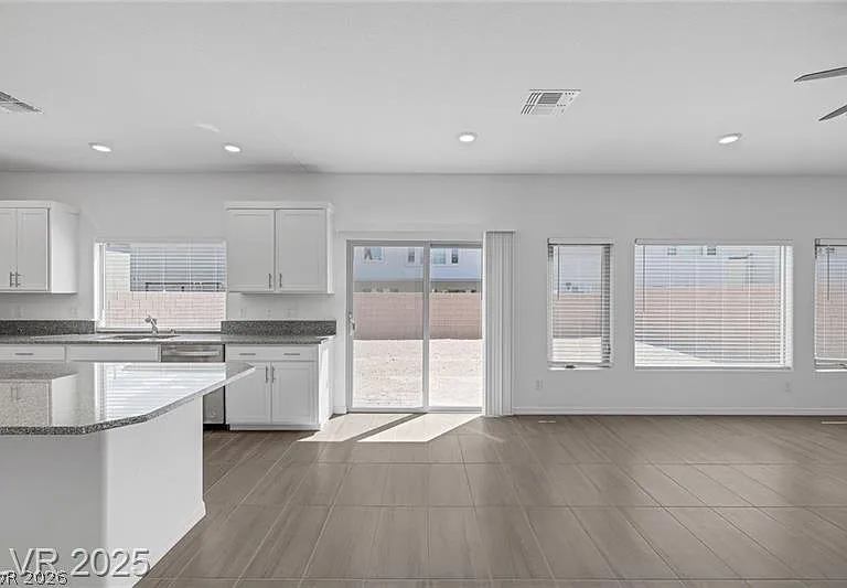 6533 Twin Brooks Ave — Photo 12