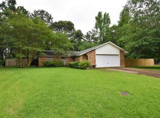 157 Benton Rd, Ball, LA 71405