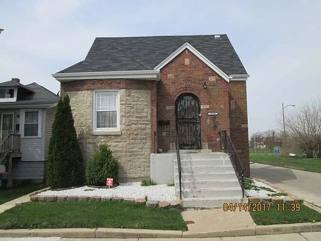 9914 S Carpenter St photo 1