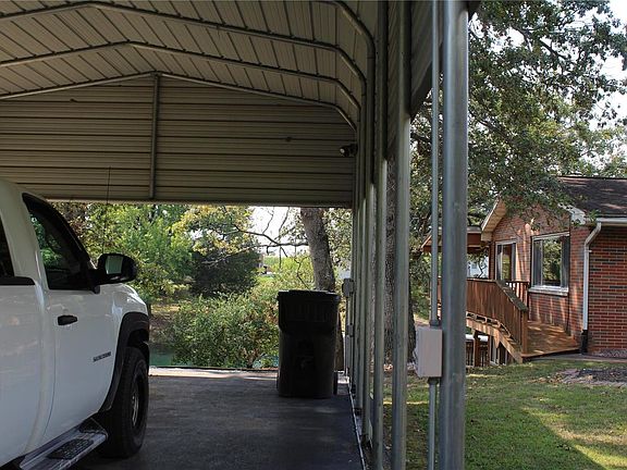 4th image of 7559 Lake Heights Dr