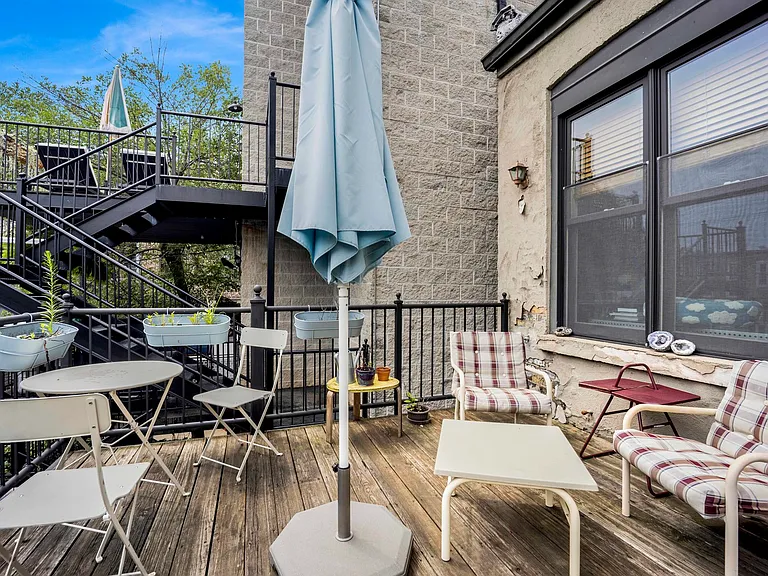 1111 N Mozart St #2 — Photo 22