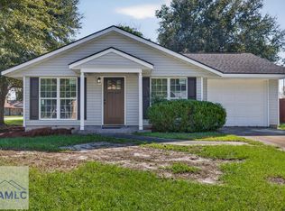 223 Garden Cir, Hinesville, GA 31313