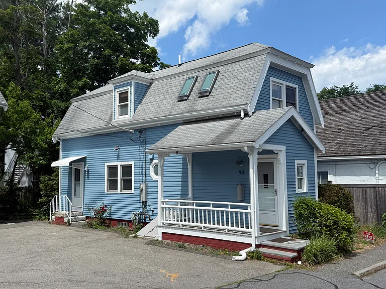 90 Belknap St — Photo 24