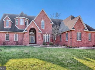 6 Jessica Dr, Carlisle, PA 17015