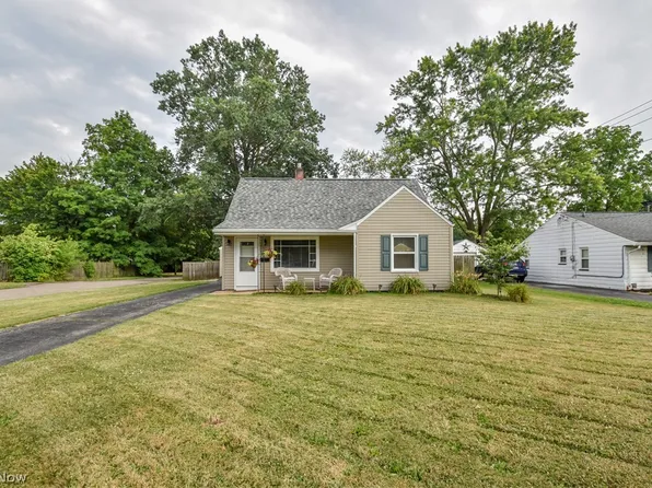 1979 Bancroft Ave, Youngstown, OH 44514