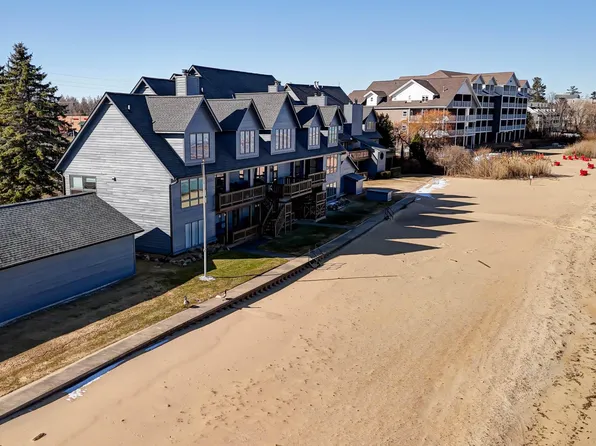 2489 N Us Highway 31 N #9, Traverse City, MI 49686