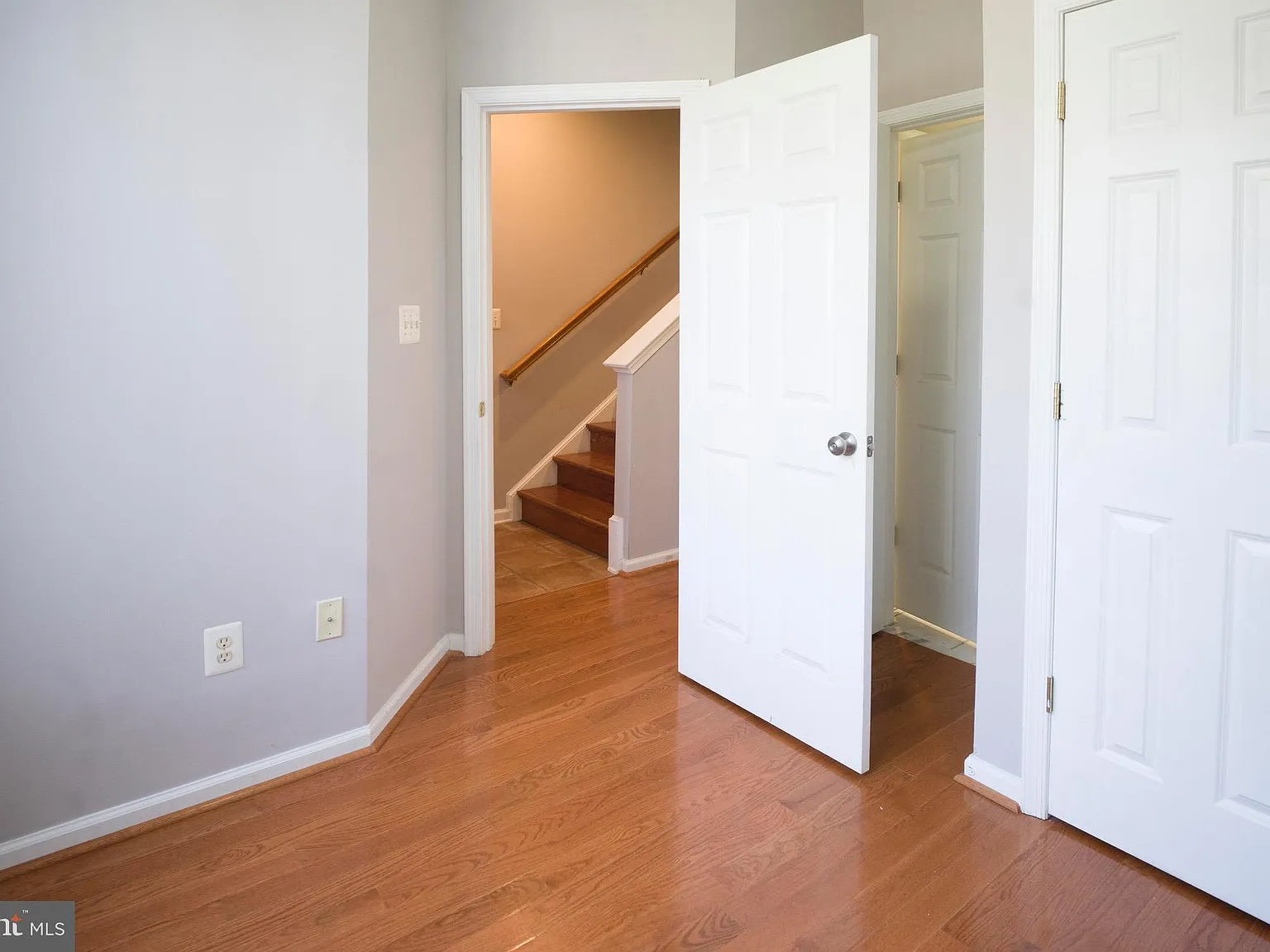 3 bed, 3.5 bath, 1412 sqft, $3,500 — Photo 4