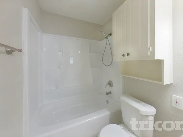 824 Hollow Creek Rd — Photo 13